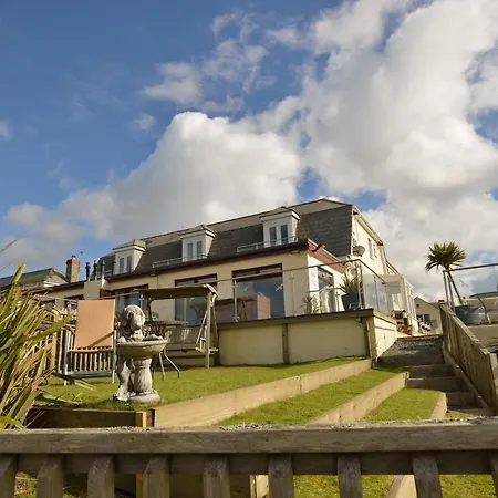 The Penellen Guest Only 4* Hayle